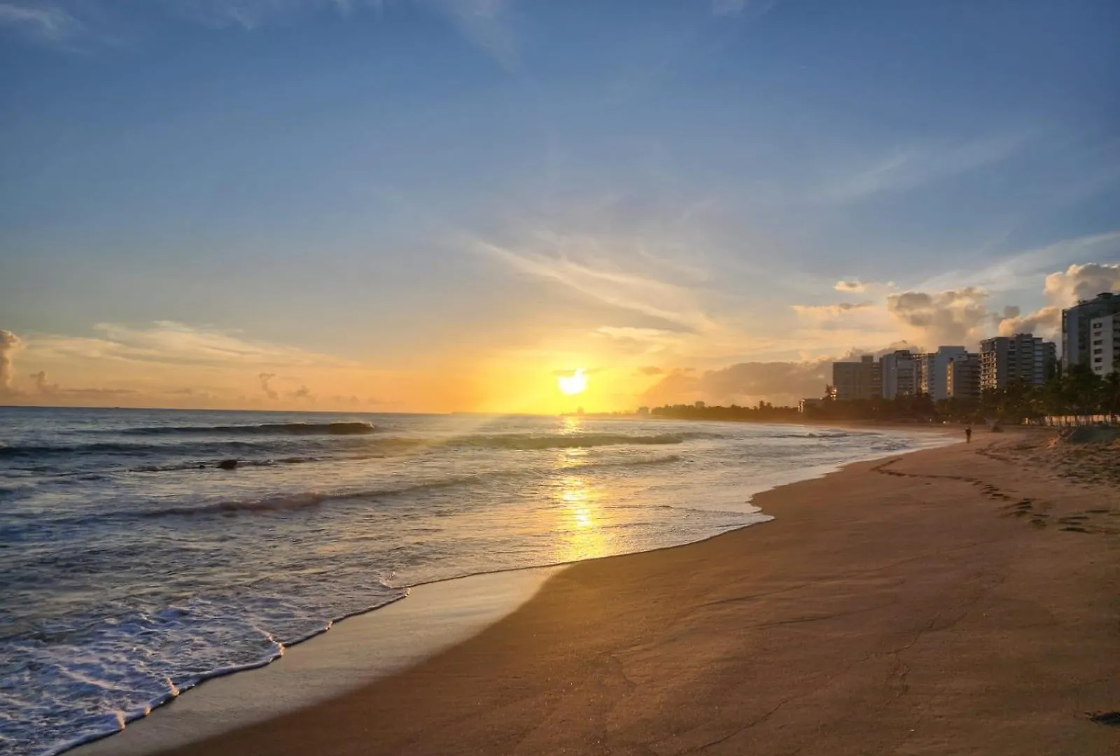 Apartment Breathtaking 3-Br Beachside Apt San Juan